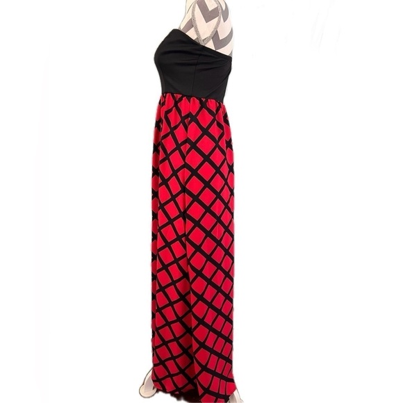 Fascination Red & Black Trellis Print Strapless Maxi Dress - Size M - Picture 5 of 9